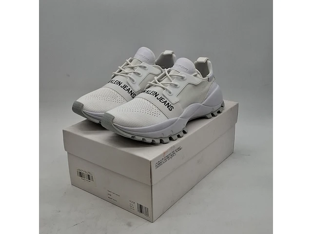 2x paar schoenen, maat 43, calvin klein - afbeelding 1 van  10