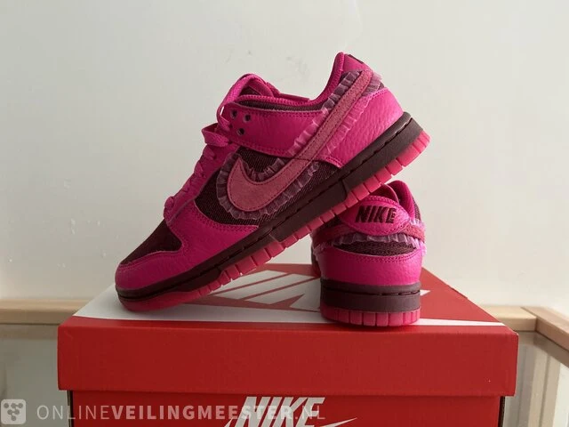 2x paar sneakers maat 36.5 nike, dunk low - afbeelding 4 van  13