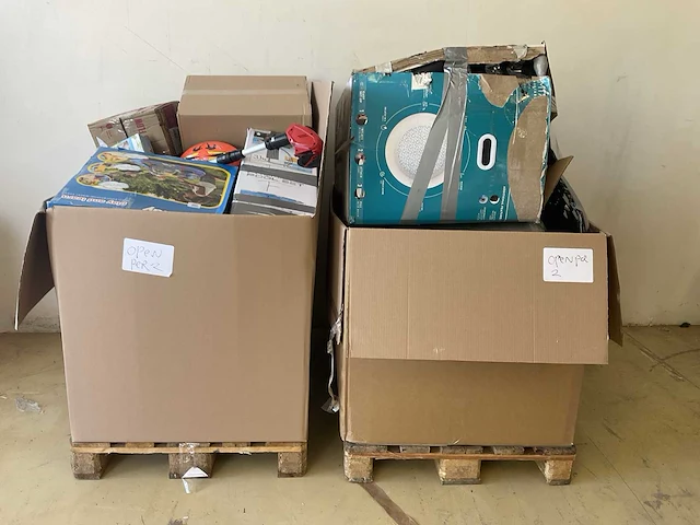 2x pallet intex aquaplay retourgoederen - afbeelding 1 van  5