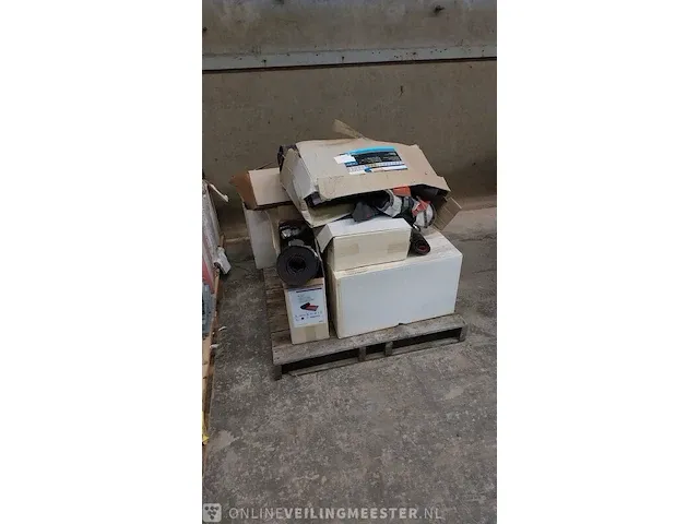 2x pallet vogelschroot en ondervorst - afbeelding 6 van  13