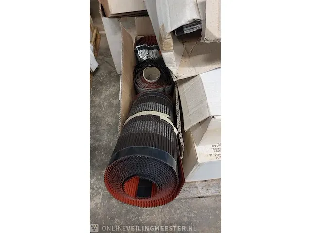 2x pallet vogelschroot en ondervorst - afbeelding 10 van  13