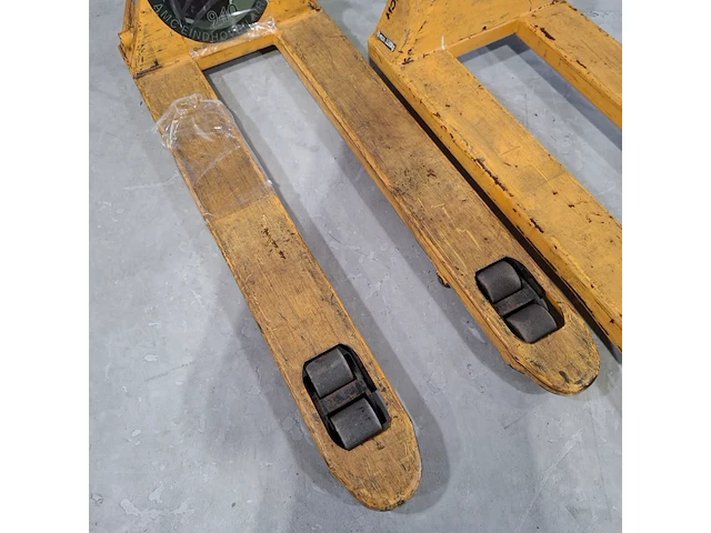 2x palletwagen, o.a jungheinrich - afbeelding 12 van  17