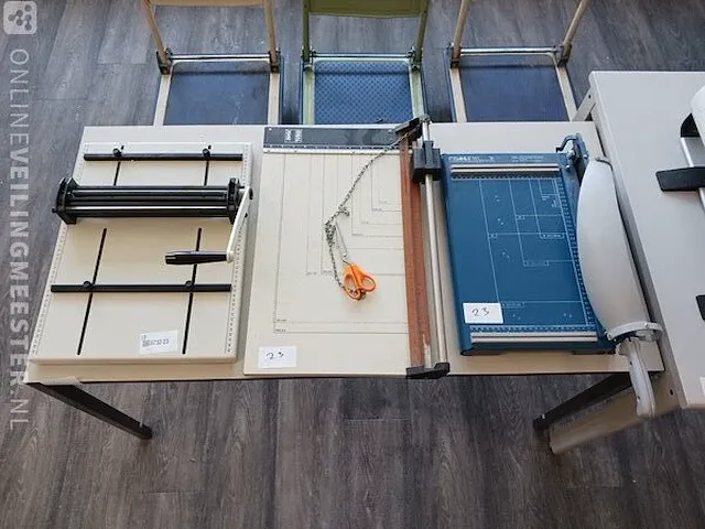 2x papiersnijder met rilapparaat o.a. dahle, ideal - afbeelding 1 van  15