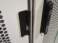 2x patchkast, o.a black box - afbeelding 6 van  7