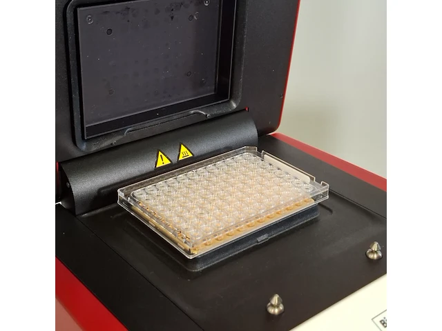 2x pcr apparaat, biometra, tadvanced basiseinheit 846-x-070-280 - afbeelding 6 van  7