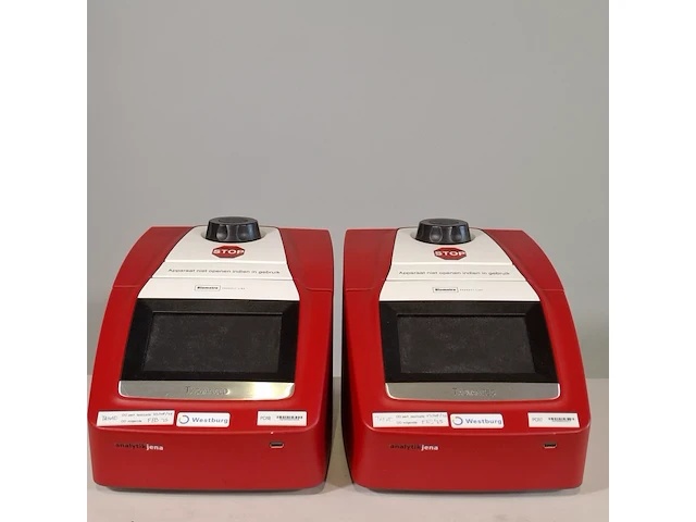 2x pcr apparaat, biometra, tadvanced basiseinheit 846-x-070-280 - afbeelding 1 van  8