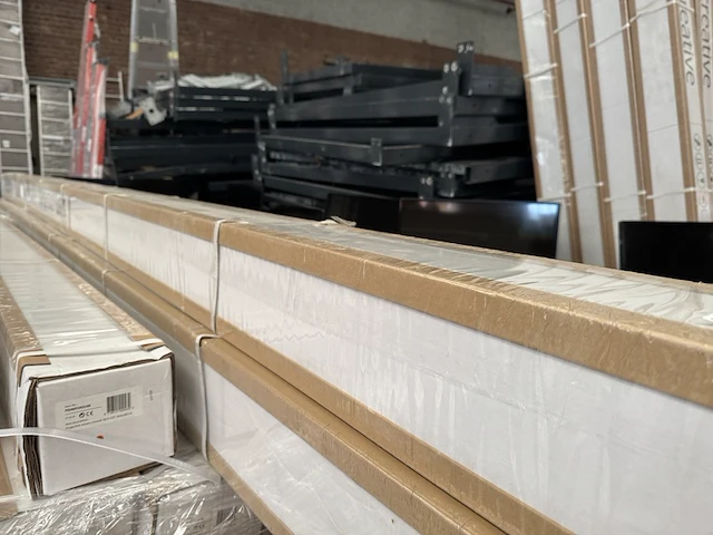2x projectiescherm hd elektrisch 398x224 16:9 180" sam creative, pshey398224 - afbeelding 2 van  3