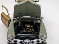 2x schaalmodel, auto en caravan o.a. motor city classics - afbeelding 15 van  20