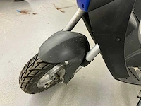 2x scooter en scootmobiel - afbeelding 14 van  17