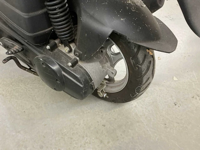 2x scooter en scootmobiel - afbeelding 15 van  17