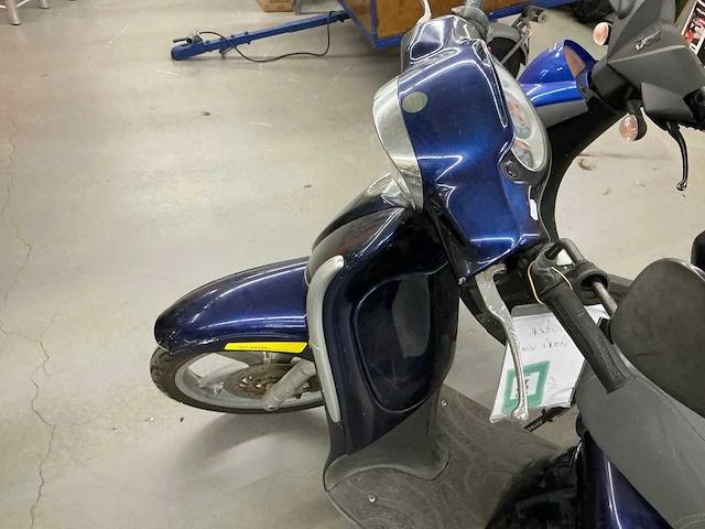 2x scooter en scootmobiel - afbeelding 6 van  17