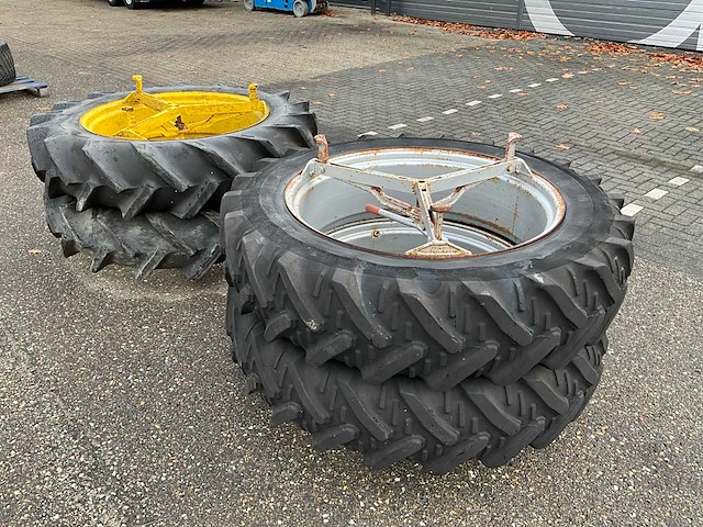 2x set 13.6-38 dubbellucht wielen - afbeelding 4 van  10