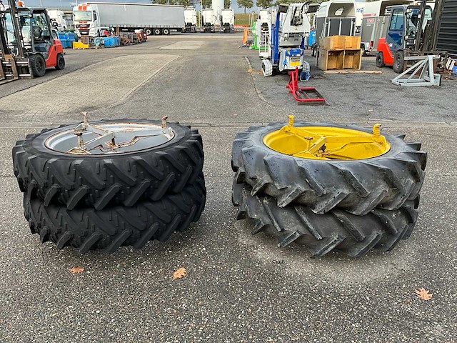 2x set 13.6-38 dubbellucht wielen - afbeelding 7 van  10