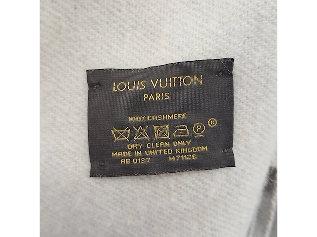 2x sjaal, louis vuitton - afbeelding 4 van  12
