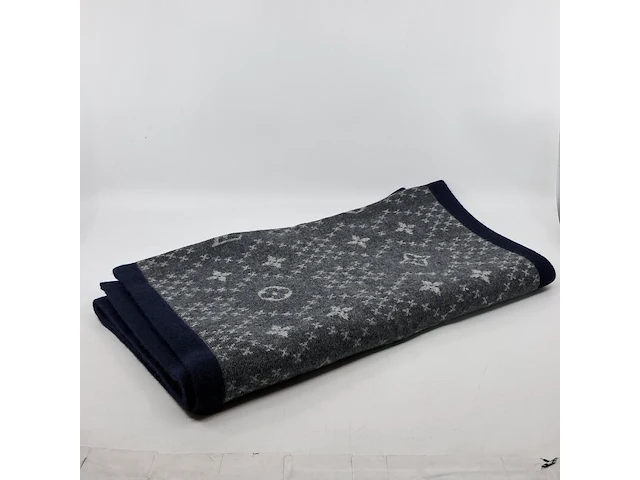 2x sjaal, louis vuitton - afbeelding 6 van  12