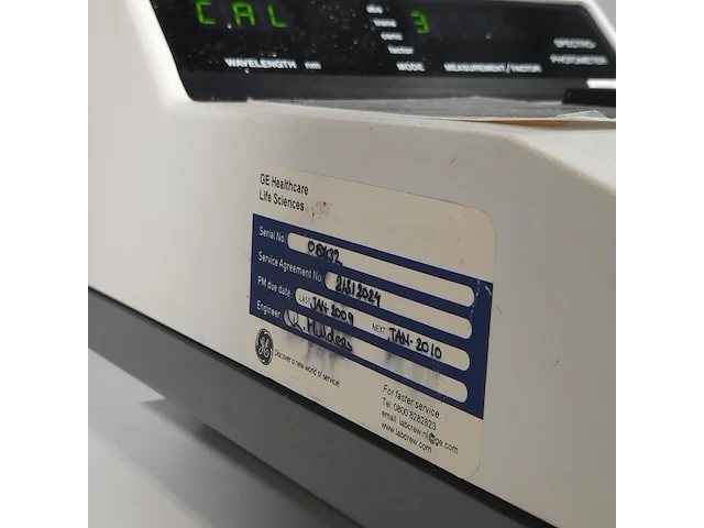 2x spectrometer, pharmacia, novaspec ii - afbeelding 2 van  11