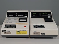 2x spectrometer, pharmacia, novaspec ii - afbeelding 1 van  11