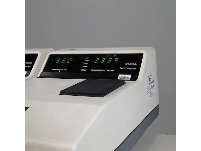 2x spectrometer, pharmacia, novaspec ii - afbeelding 5 van  11
