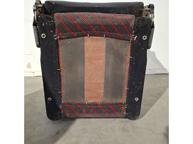 2x sportstoelen zonder geleiders en bevestiging - afbeelding 9 van  9