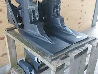 2x staartstuk volvo penta, dp a2 - afbeelding 1 van  14