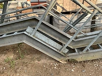 2x stalen trap. - afbeelding 6 van  10
