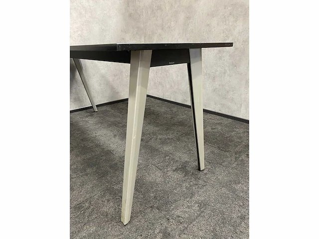 2x steelcase - statafel 240x80 - afbeelding 2 van  10