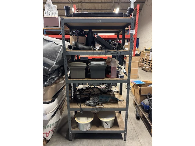 2x stelling met inhoud auto accessoires, onderdelen en gereedschap w.o. bosch, ruville, volkswagen, ferm - afbeelding 12 van  25