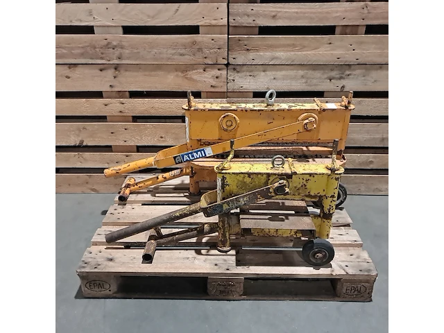 2x stenenknipper, almi , al 60s - afbeelding 1 van  19