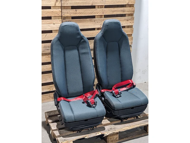 2x stoel voor o.a. volvo fe - afbeelding 5 van  12