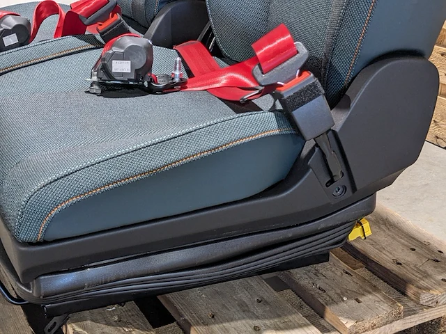 2x stoel voor o.a. volvo fe - afbeelding 12 van  12