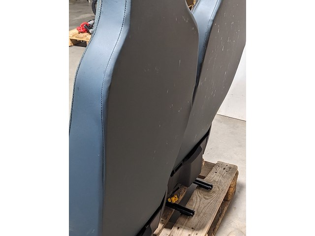 2x stoel voor o.a. volvo fe - afbeelding 3 van  13