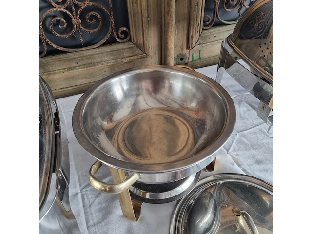 2x tafel met warmhoud apparatuur, o.a. rechaud - afbeelding 13 van  13