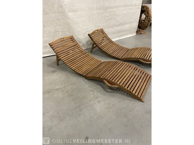 2x teakhouten design ligbedden - afbeelding 3 van  4
