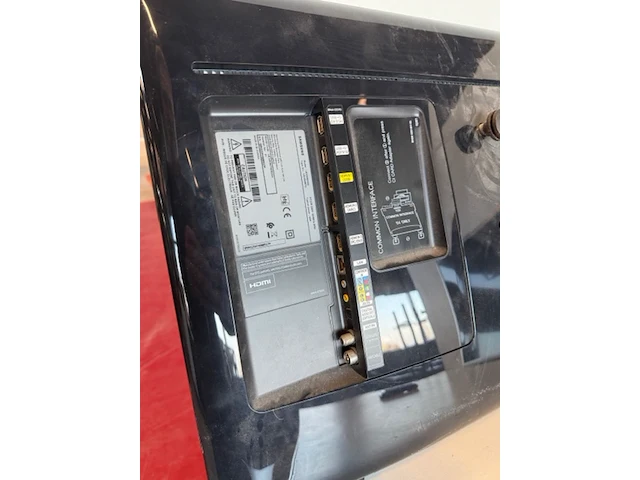 2x televisie 32 inch samsung, ue32k5670 - afbeelding 3 van  4