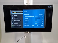 2x televisie op standaard , samsung, ue46f5000aw - afbeelding 6 van  10