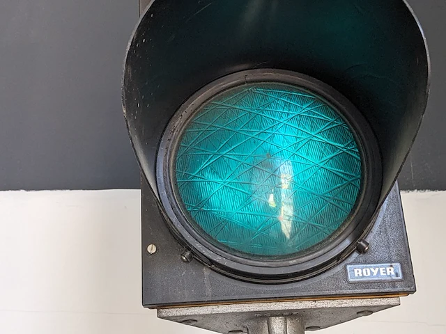 2x tijdelijke verkeersregelinstallatie - afbeelding 9 van  12