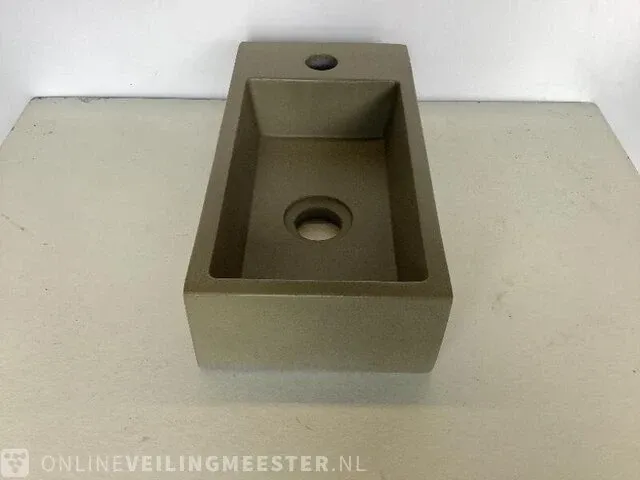 2x toiletfontein donker grijs - afbeelding 2 van  3