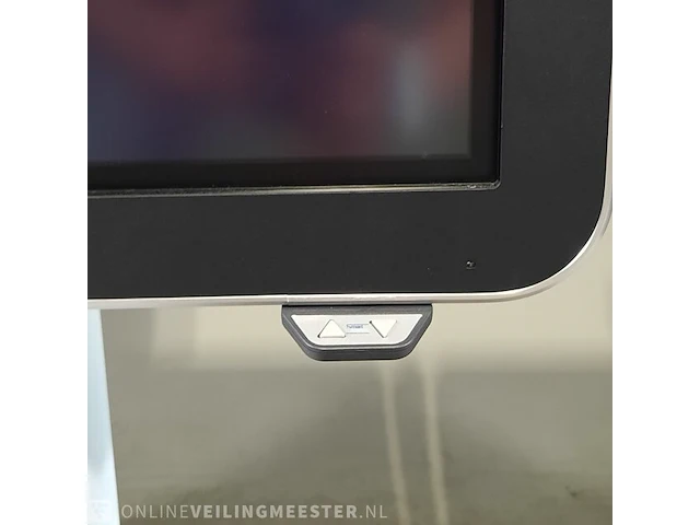 2x touch screen monitor op verrijdbare standaard ctouch, ct65led80b20piruhd - afbeelding 11 van  13