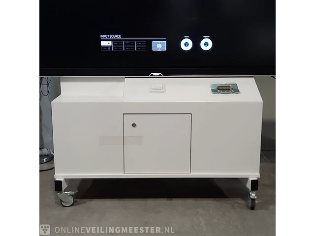 2x touch screen monitor op verrijdbare standaard ctouch, ct65led80b20piruhd - afbeelding 12 van  13