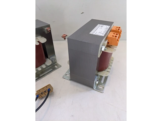 2x transformator 230v - 42v aee - afbeelding 4 van  7