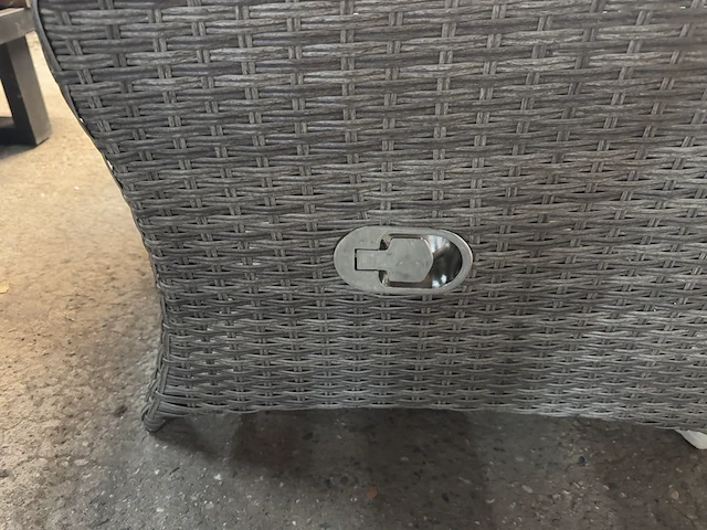 2x tuinstoel verstelbaar met 1x bijzettafel met glasplaat denza - afbeelding 7 van  8