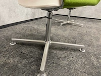 2x twinform - design fauteuil - wit leder/ groene stoffering - afbeelding 11 van  14