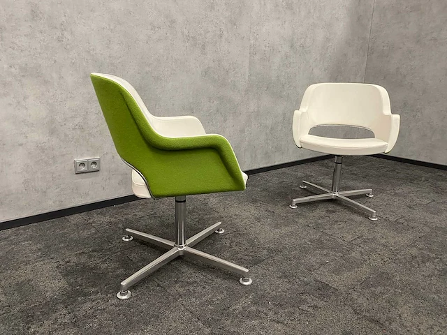 2x twinform - design fauteuil - wit leder/ groene stoffering - afbeelding 2 van  14
