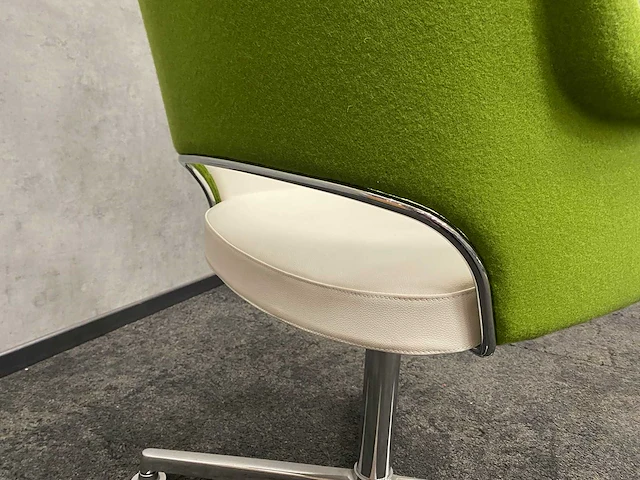 2x twinform - design fauteuil - wit leder/ groene stoffering - afbeelding 3 van  14