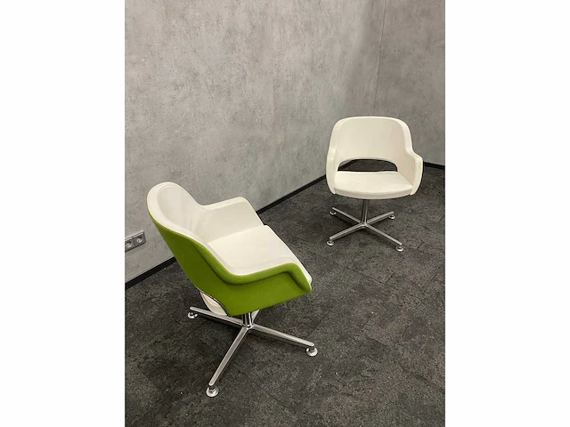 2x twinform - design fauteuil - wit leder/ groene stoffering - afbeelding 7 van  14