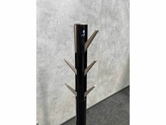 2x umbra flapper - design garderobe standaard - afbeelding 3 van  13
