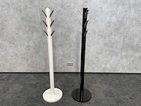 2x umbra flapper - design garderobe standaard - afbeelding 1 van  13