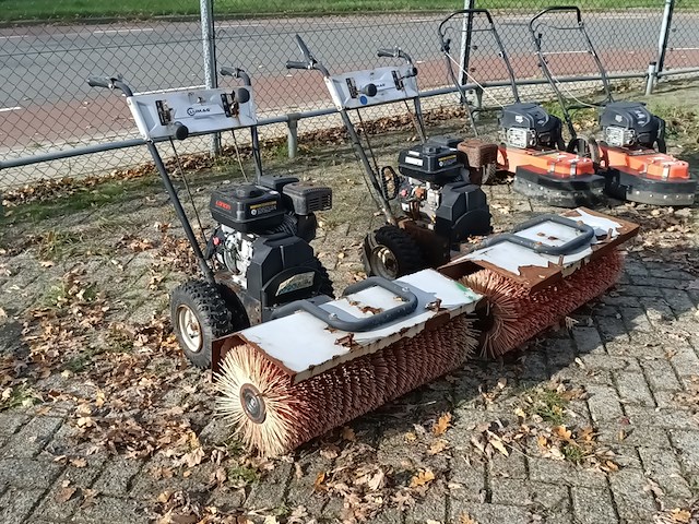 2x veegmachine rolbezem, lumag, km-800, 2013 - afbeelding 1 van  12