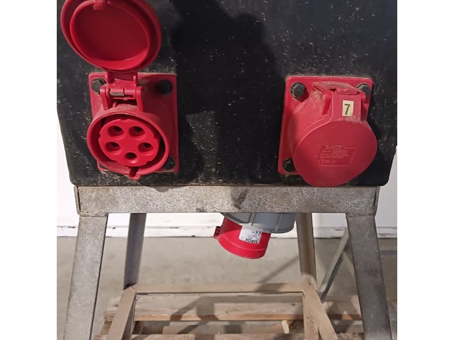 2x verdeelkast, quatro - afbeelding 9 van  14