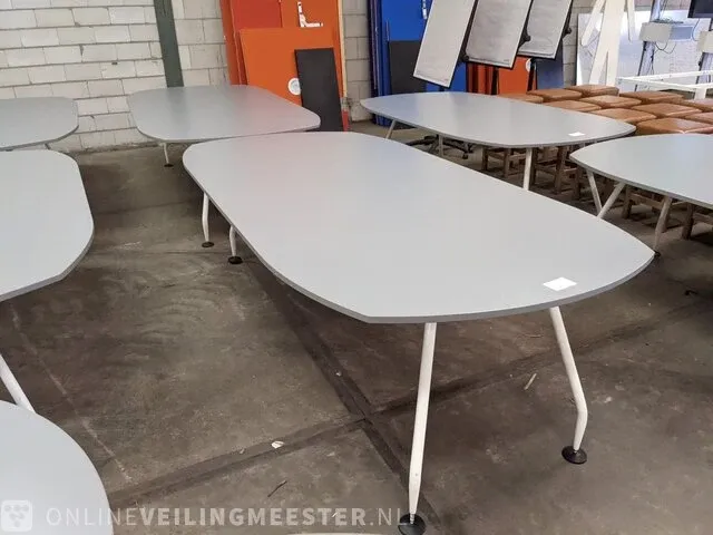 2x vergadertafel 240cm - afbeelding 1 van  4